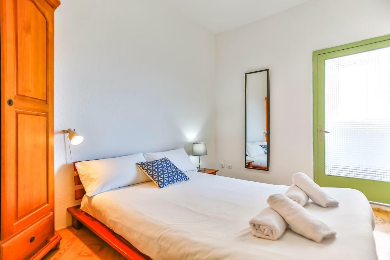 Ferienwohnung Basic Platja Barcelona Exterior foto