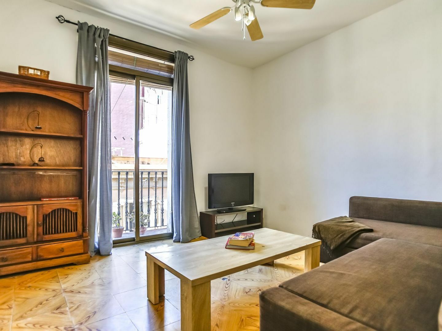 Ferienwohnung Basic Platja Barcelona Exterior foto